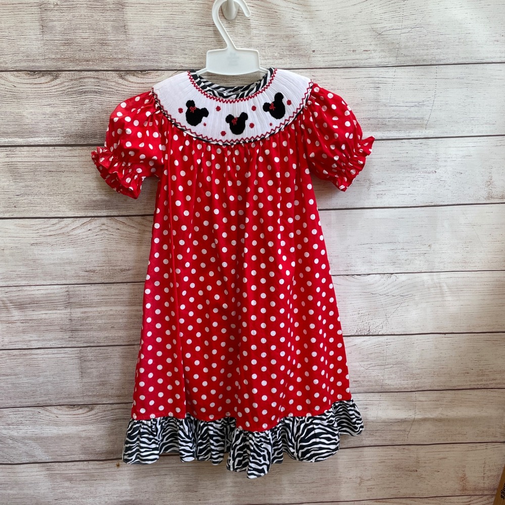 BANANA SPLIT MINNIE MOUSE SMOCKED DRESS IN RED AND WHITE POLKA‎ DOTS